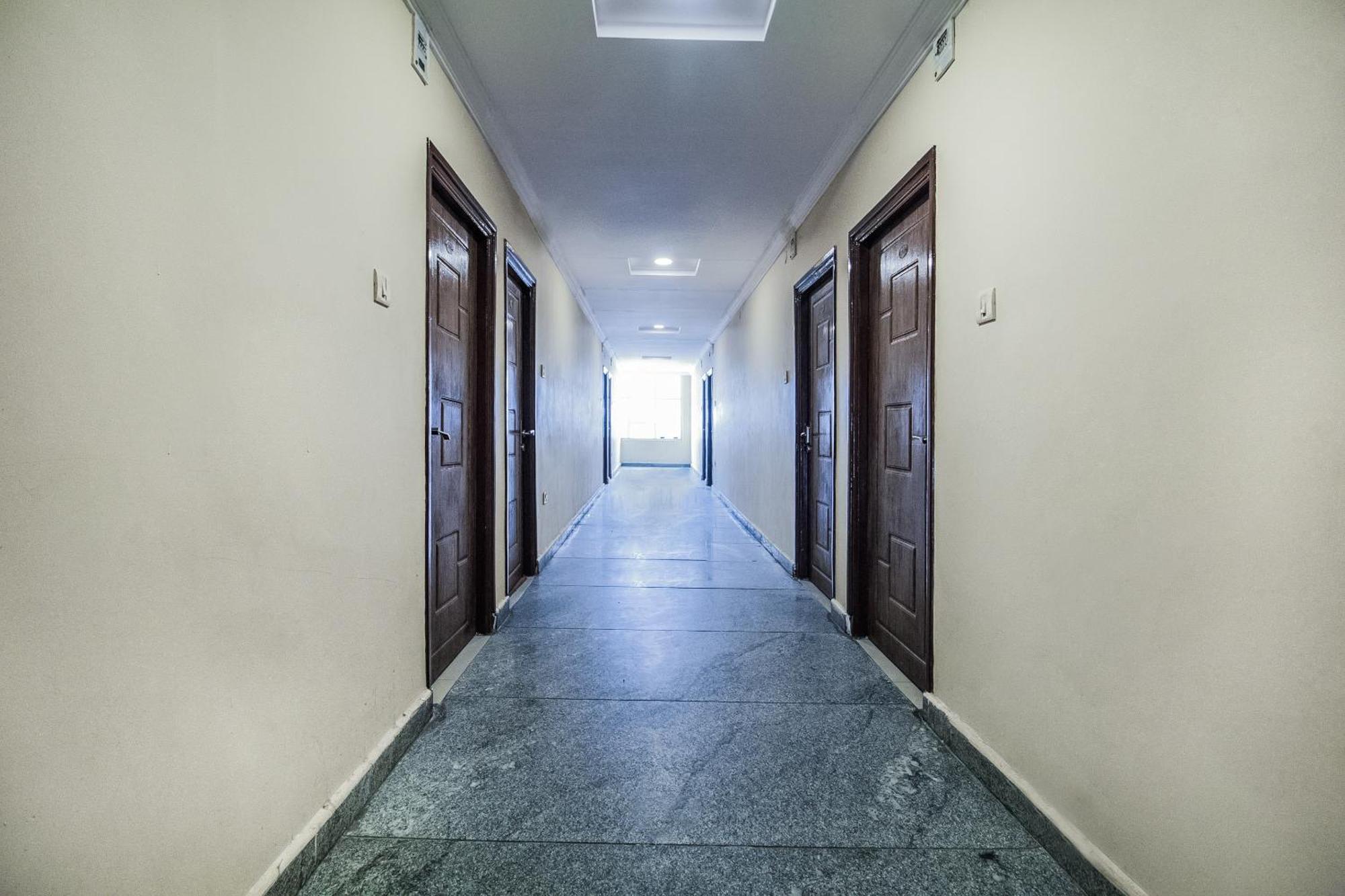Hotel O Grand Brundavan Secunderabad Экстерьер фото
